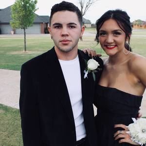 Meet your Posher, Lee